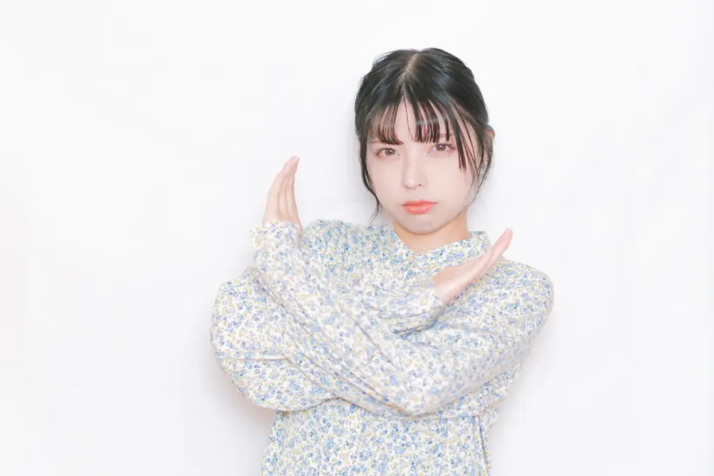 ここからは、彼女ができない原因について解説します。なぜ恋人ができないのか、その理由を整理して知ることで、今後の改善のヒントが見えてきます。